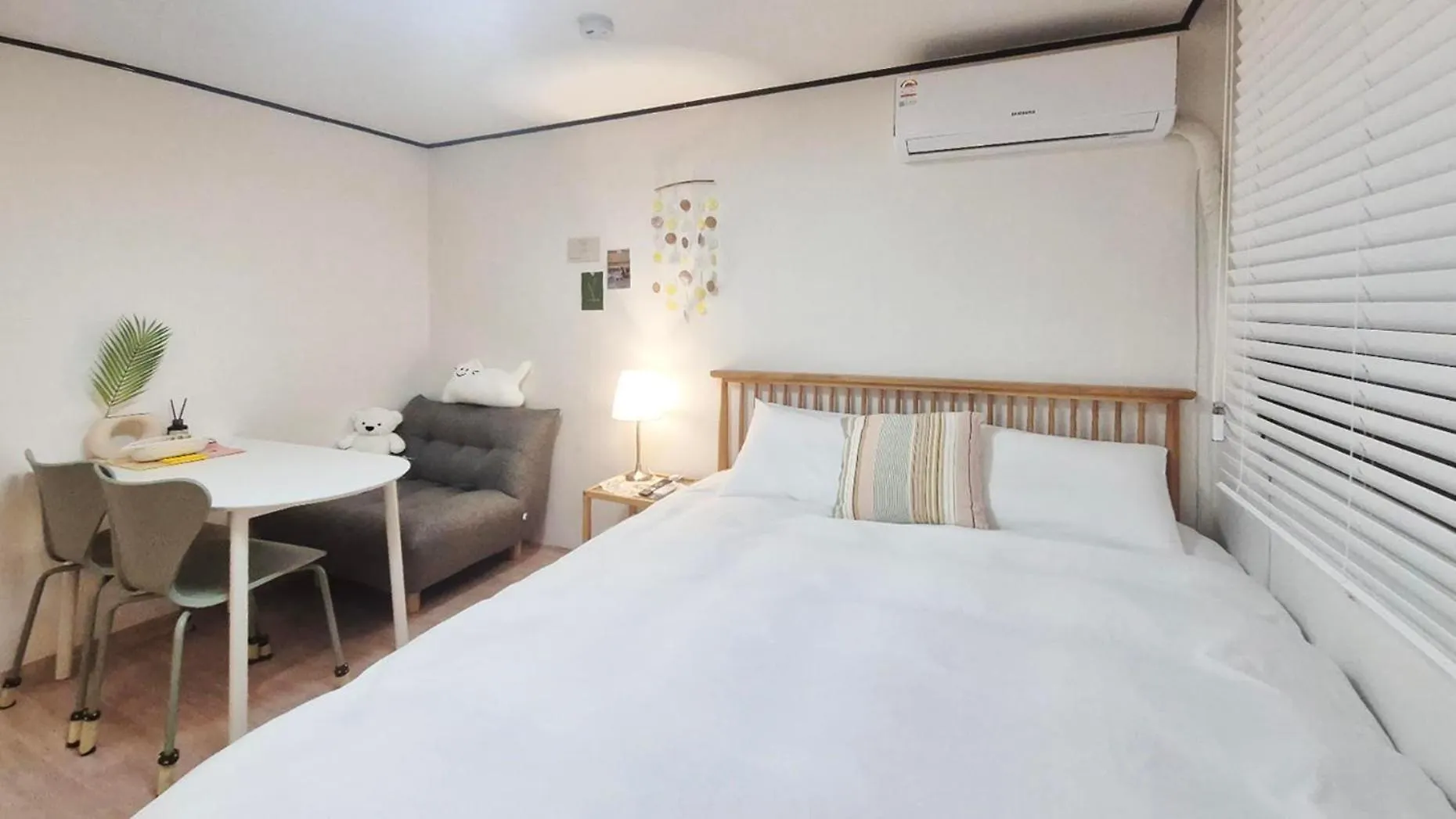 Apartment 홍대 연남 # Stay Y201 Seoul South Korea